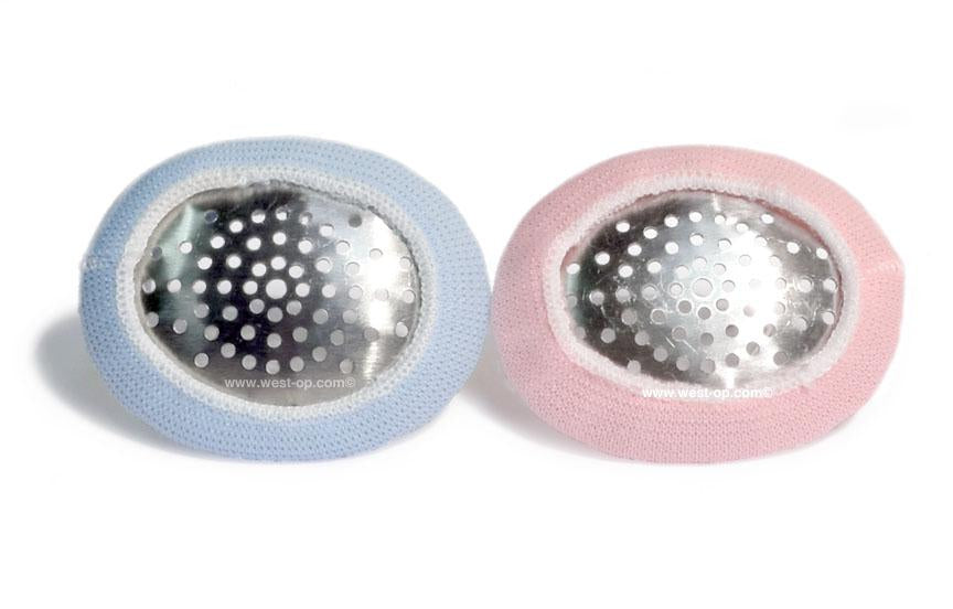 Fox Aluminum Eye Shield, Pediatric with garter, mixed blue